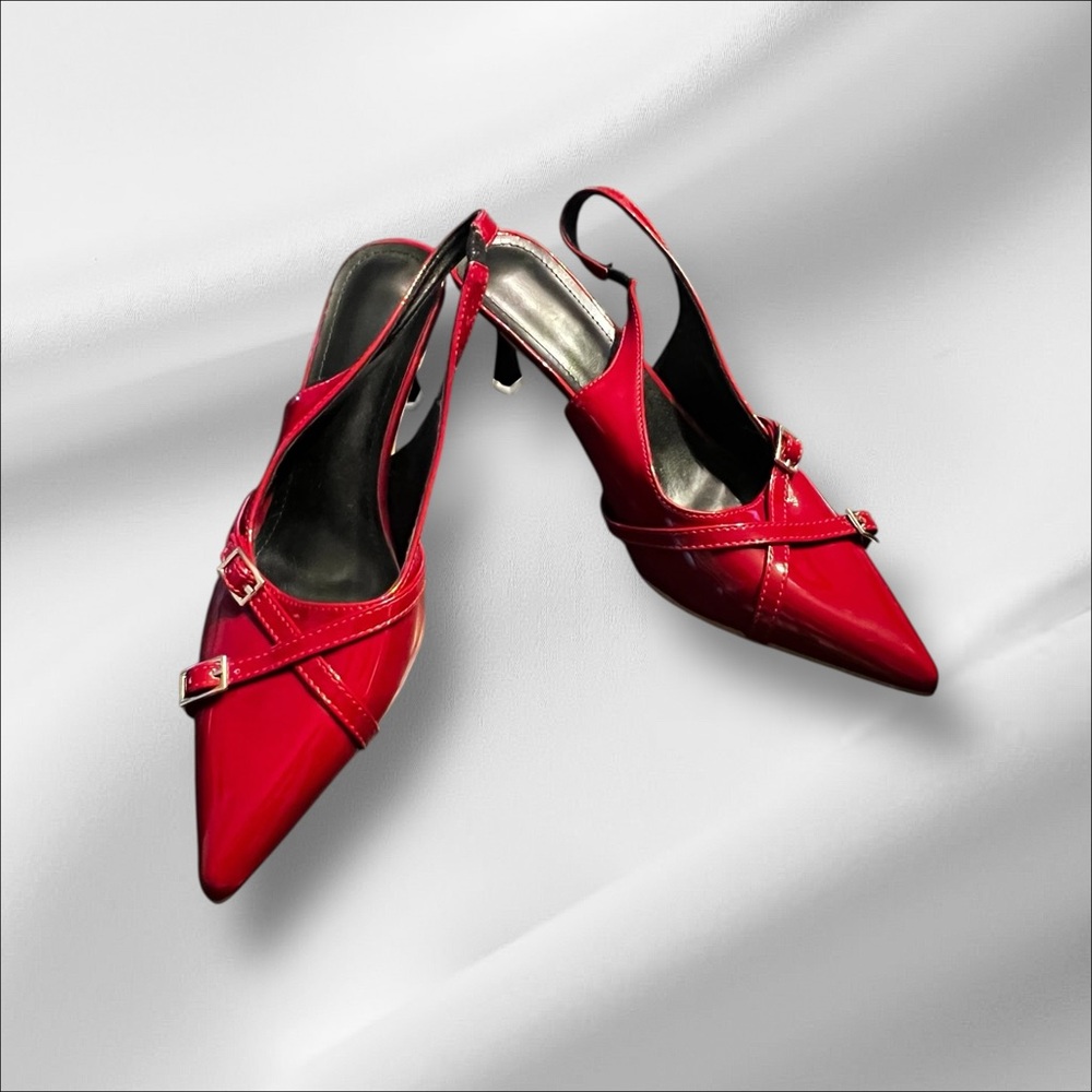 Sling back Kitten Heels. Red Size EU 41